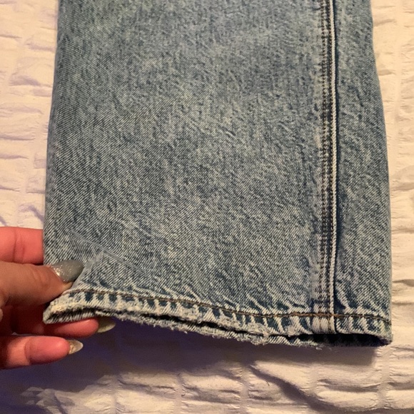 American Eagle Curvy Mom Jeans size 16 - Picture 3 of 12